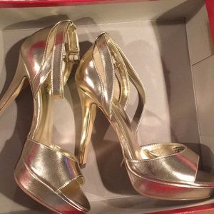 Guess gold heels